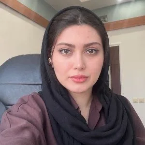 هلیا فتح اللهی