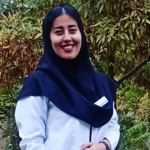 نازنین چلویی