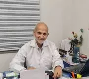 دکتر علی مصدر