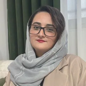 فاطمه حاجی صفری