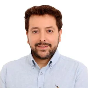 دکتر امیرعلی فانی