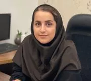 فاطمه صادقی