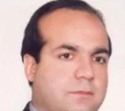 دکتر فرهاد آزادی