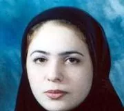 منا اصفهانی