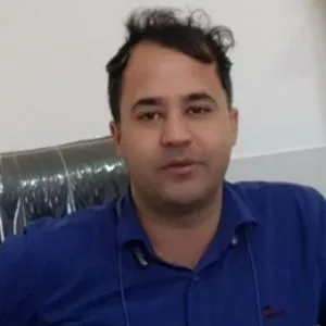 دکتر امین صادقی