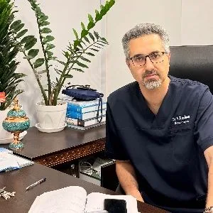 دکتر حمیدرضا امیری کاشانی