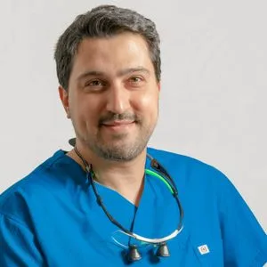 دکتر محمدحسین منوچهری نائینی