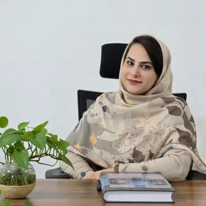 راضیه دوراندیش