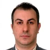 تصویر پروفایل دکتر علی اقتصادی - دکترای حرفه‌ای دندانپزشکی در تهران