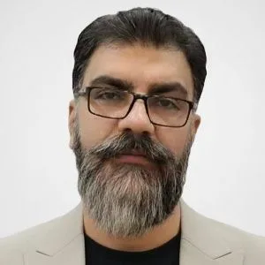 علیرضا باقری