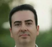 کوروش قاسم زاده