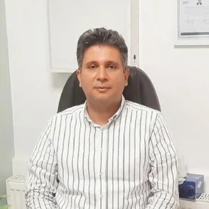 دکتر محسن تیزرو