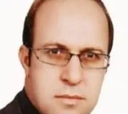 دکتر امیر مومنی زاده