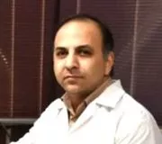 دکتر حسین ساقی