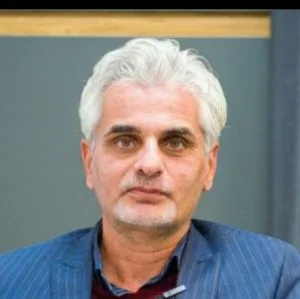 دکتر مهدی بهزادی