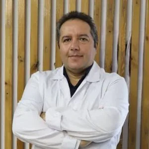 دکتر اصغر فاریابی