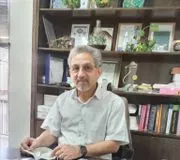 دکتر مهدی اکبری