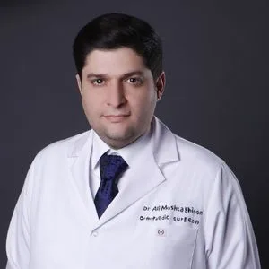 دکتر سید علی مشتاقیون