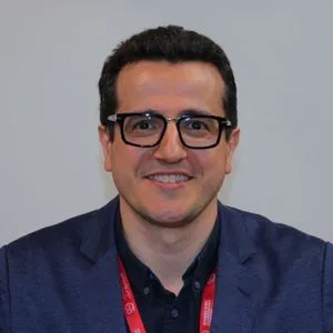 دکتر محمدفریاد محمودی