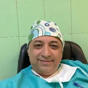 دکتر فرشاد مهدوی