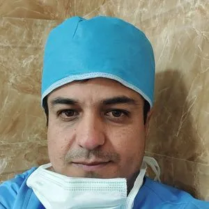 دکتر علیرضا زمزم
