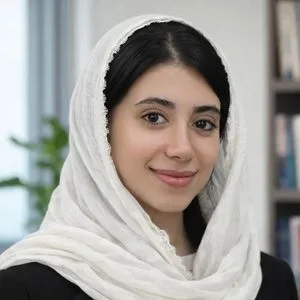 پانیذ عباسی فر