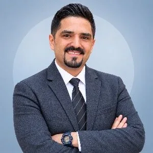تصویر پروفایل دکتر سید سعید حسینی - متخصص درمان ریشه (اندودنتیکس) در اصفهان