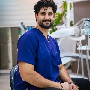 تصویر پروفایل دکتر امیر سلطان تویه - دکترای حرفه‌ای دندانپزشکی در ساری