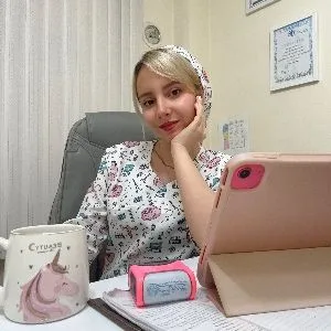 تصویر پروفایل نیلوفر مرادی - مامایی