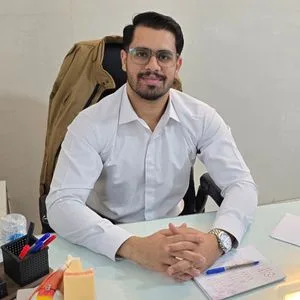 امید انصاری