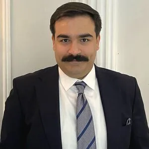 دکتر شایان شیخ میری
