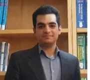 دکتر پیمان رومی زاده