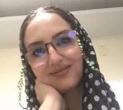 مریم حنیفی