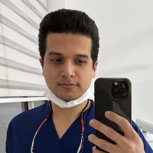 تصویر پروفایل دکتر یاسین راشدی - دکترای حرفه‌ای دندانپزشکی در کرج