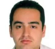 دکتر آرش امیرحمزه یگانه