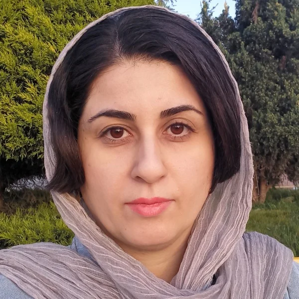 آزاده محمدی