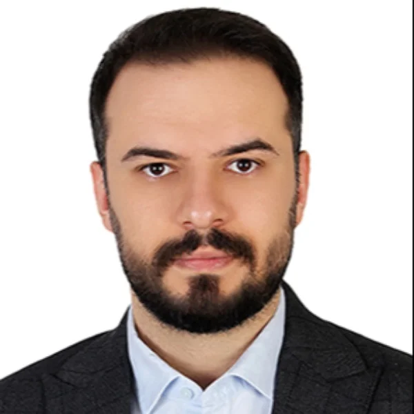 تصویر پروفایل دکتر میلاد احمدی - پزشک متخصص