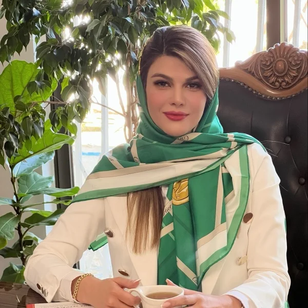دکتر ندا بابک