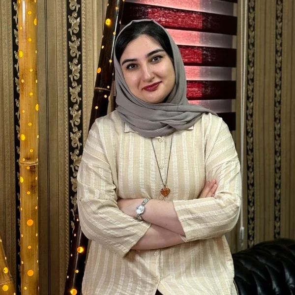 فاطمه یاری سعدی