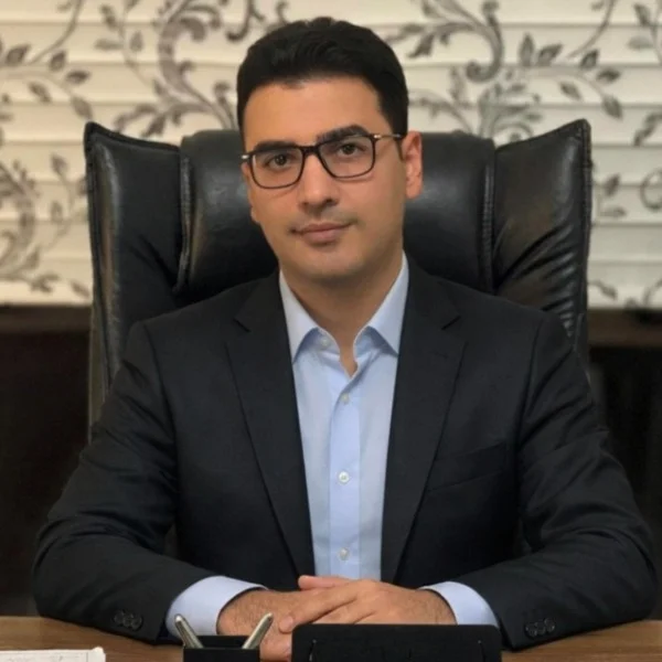 علیرضا فکری