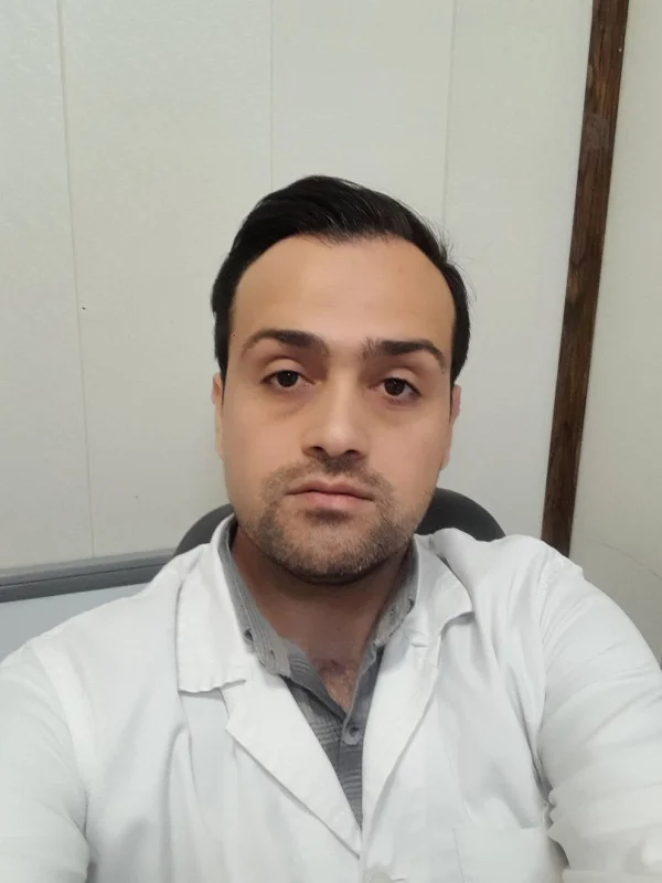 نادر افتخاری