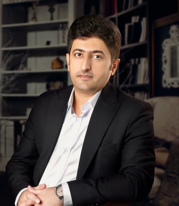 اکبر نصیری