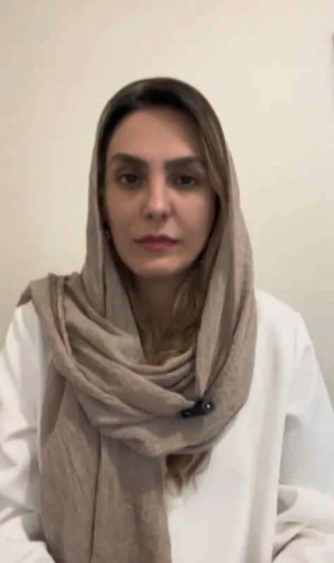 سارا رستمی
