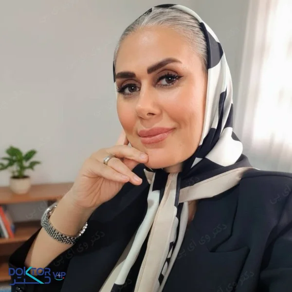 سمیه خلعتبری