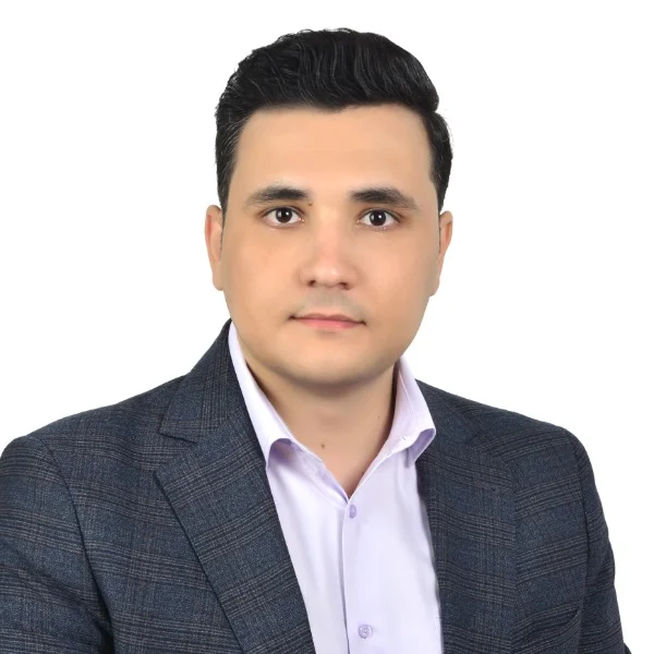 امین دیناروند