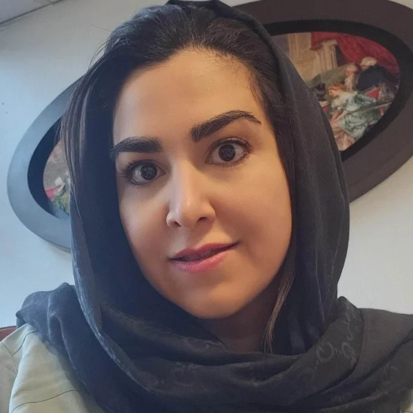 دکتر ساناز هوشیارمنش