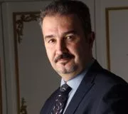 دکتر پیمان کلیم دست