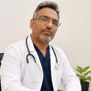 تصویر پروفایل دکتر بهمن میر - متخصص بیماری‌های کودکان و نوزادان در مشهد