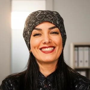 دکتر سمانه حمزلو