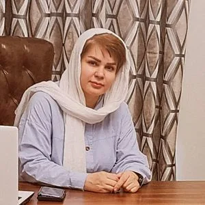 نازنین زینب محمودی